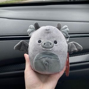 Squishmallow Gio Gargoyle 4”